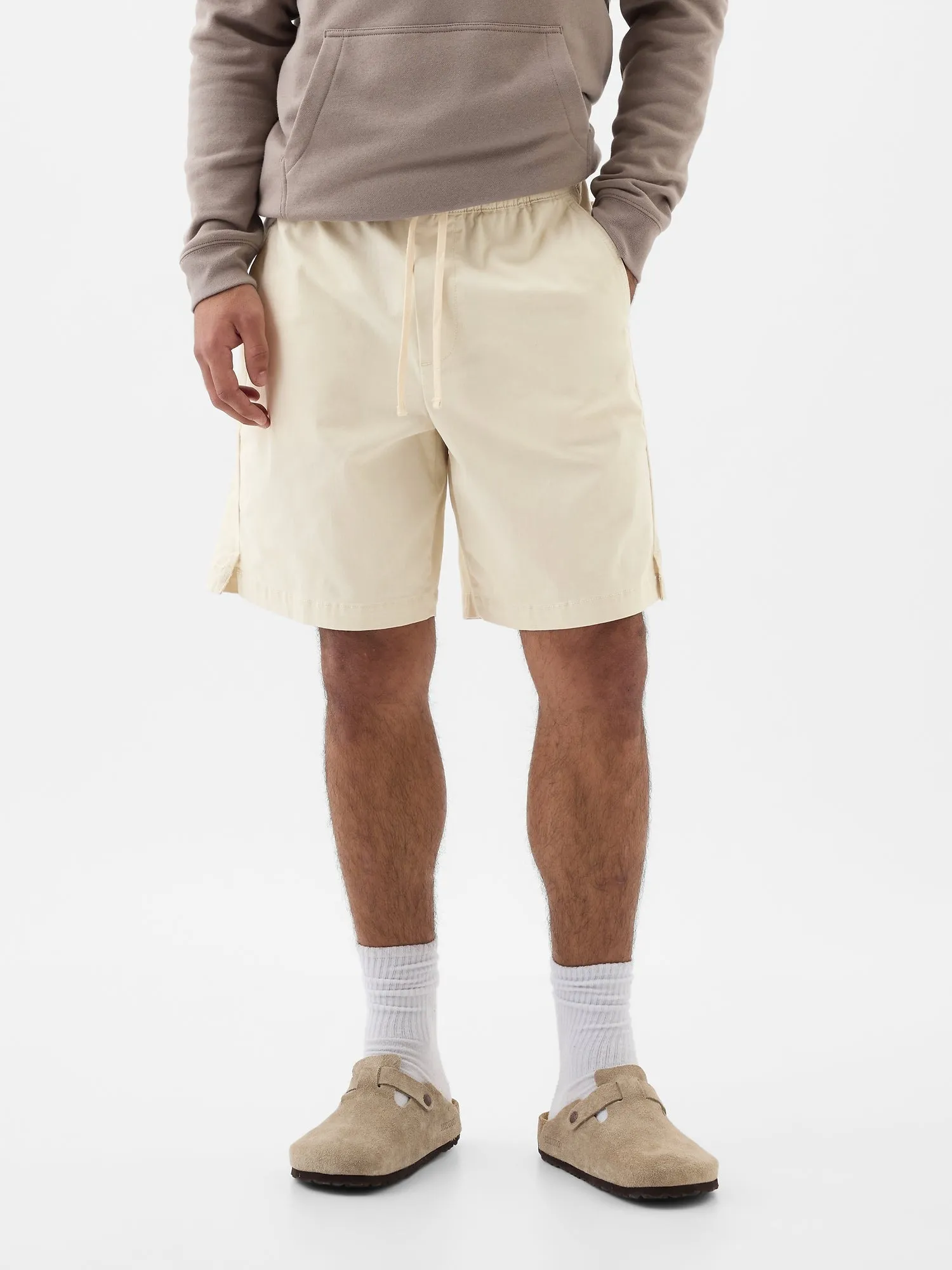 8" Essential Easy Shorts with Washwell