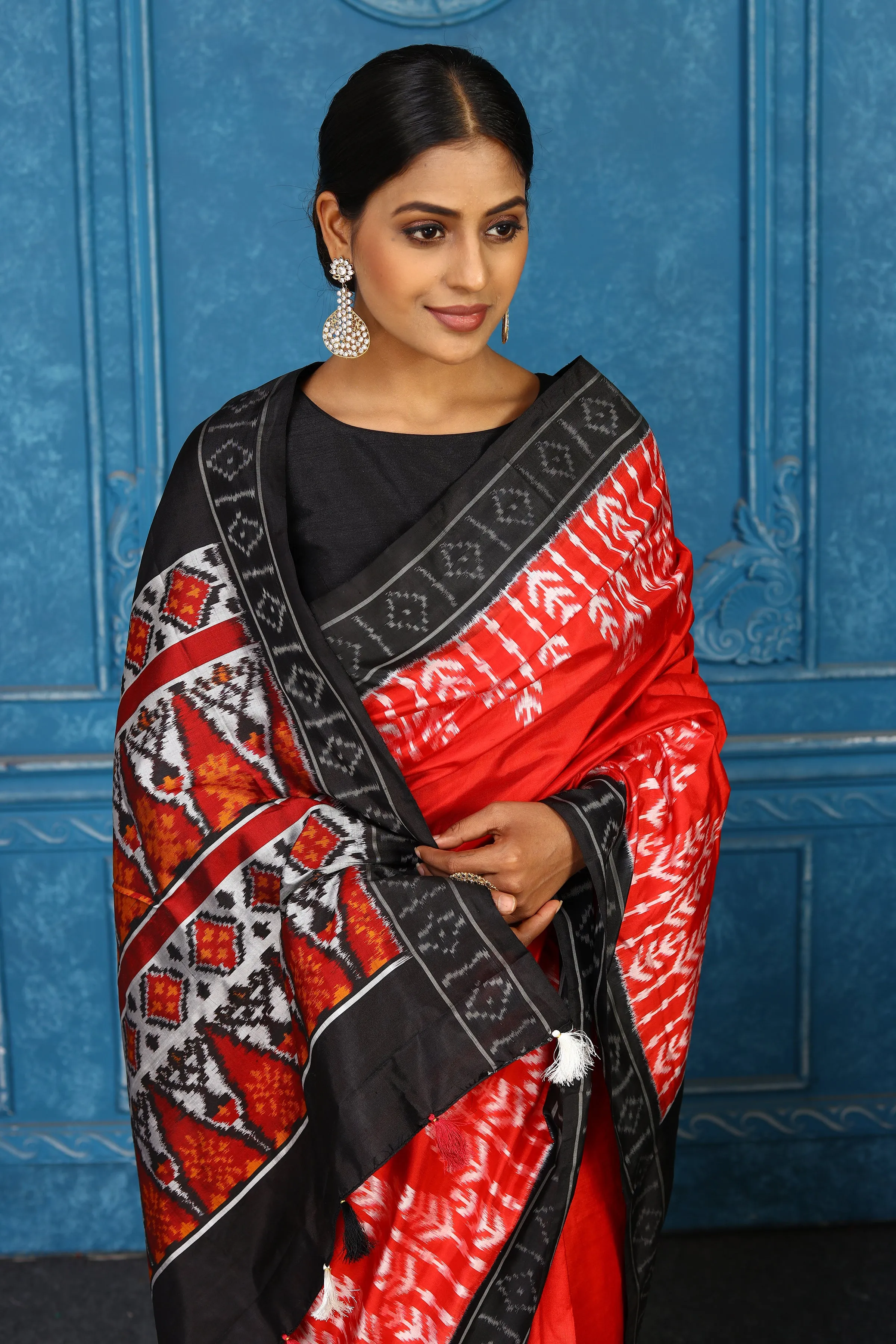 91A433 Red Pochampalli Ikkat Silk Saree with Black Border