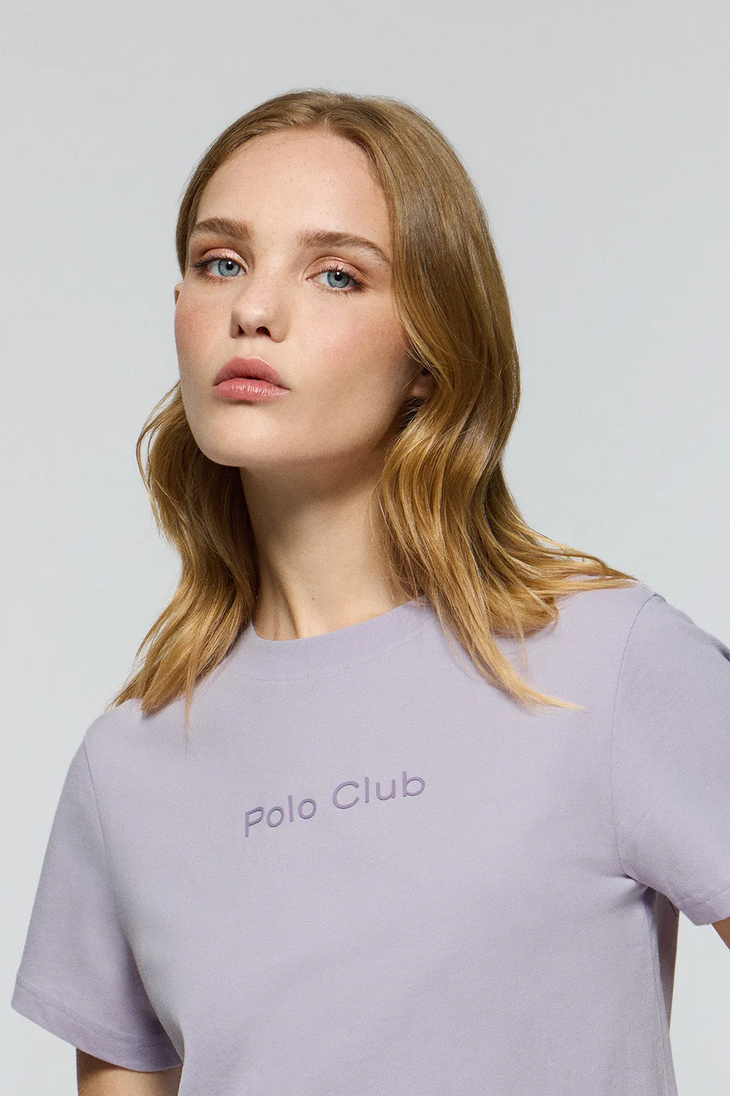 Camiseta Tori boxy fit azul lavanda de acabado peach effect con logo Minimal Combo Polo Club