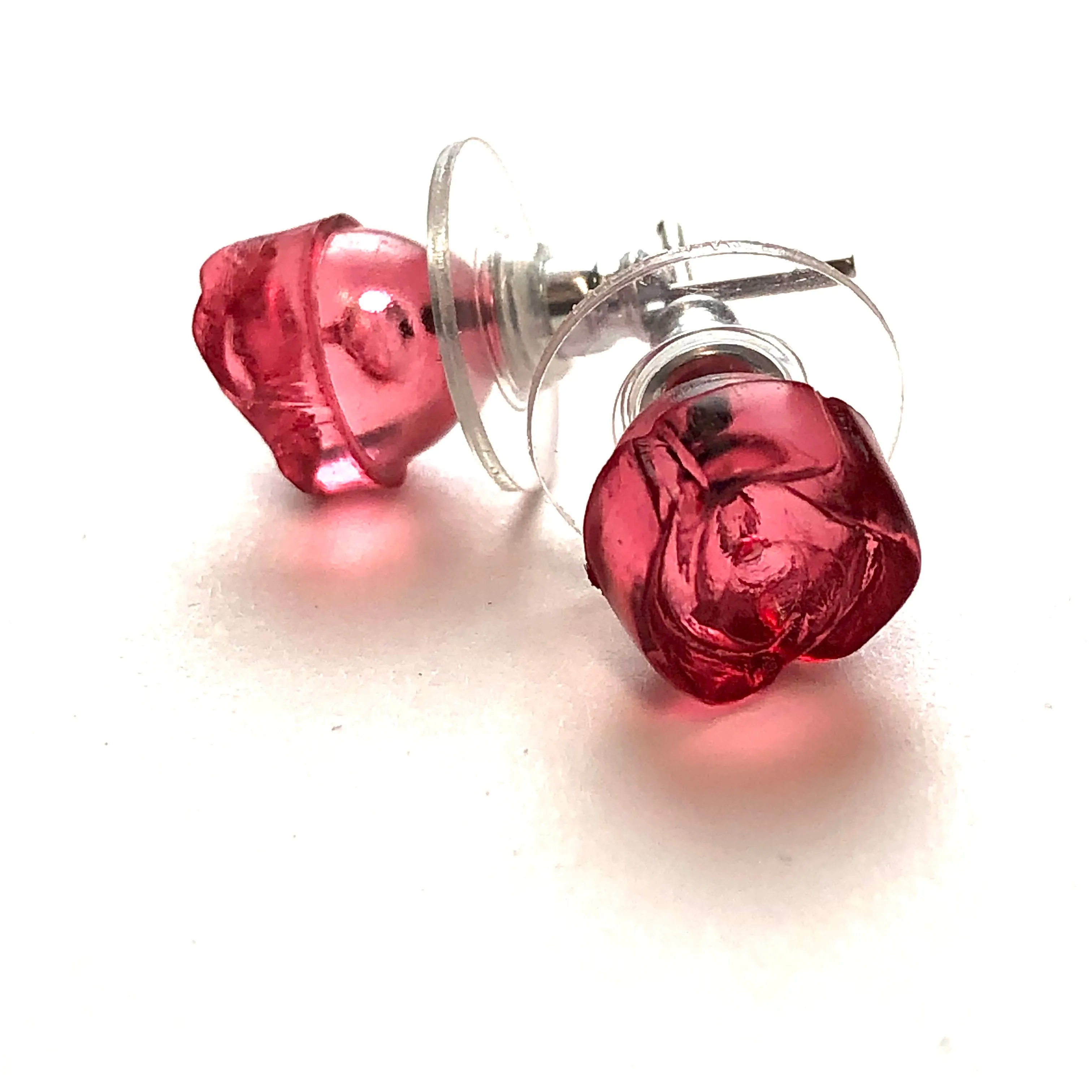 Cranberry Carved Lucite Rose Stud Earrings