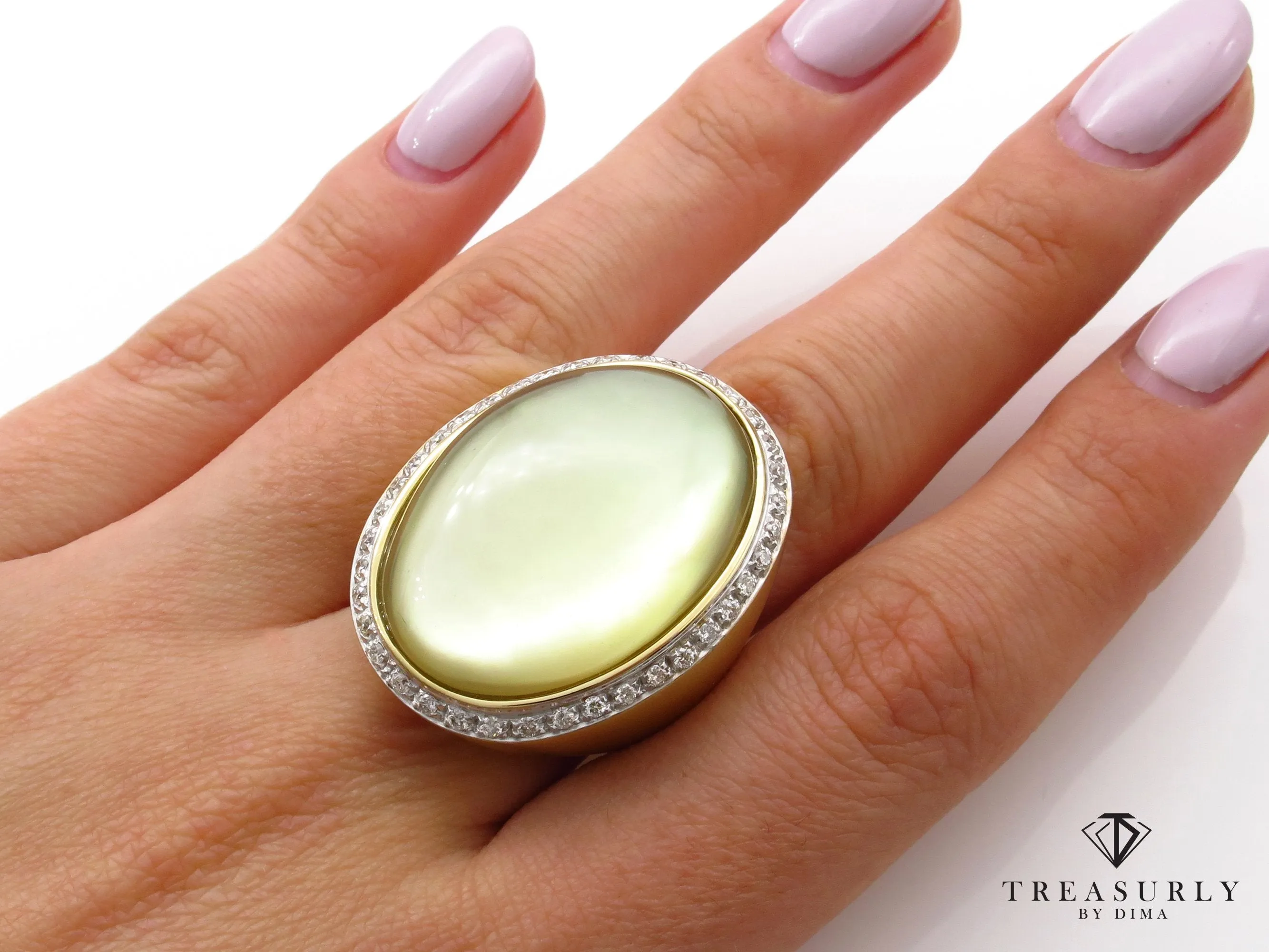 Fashion Cabochon Lemon Quartz Mother-of-Pearl Diamond 18K Yellow Gold Estate Ring