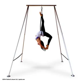 Huur X-pole A-frame voor aerial hoop, silk en straps.