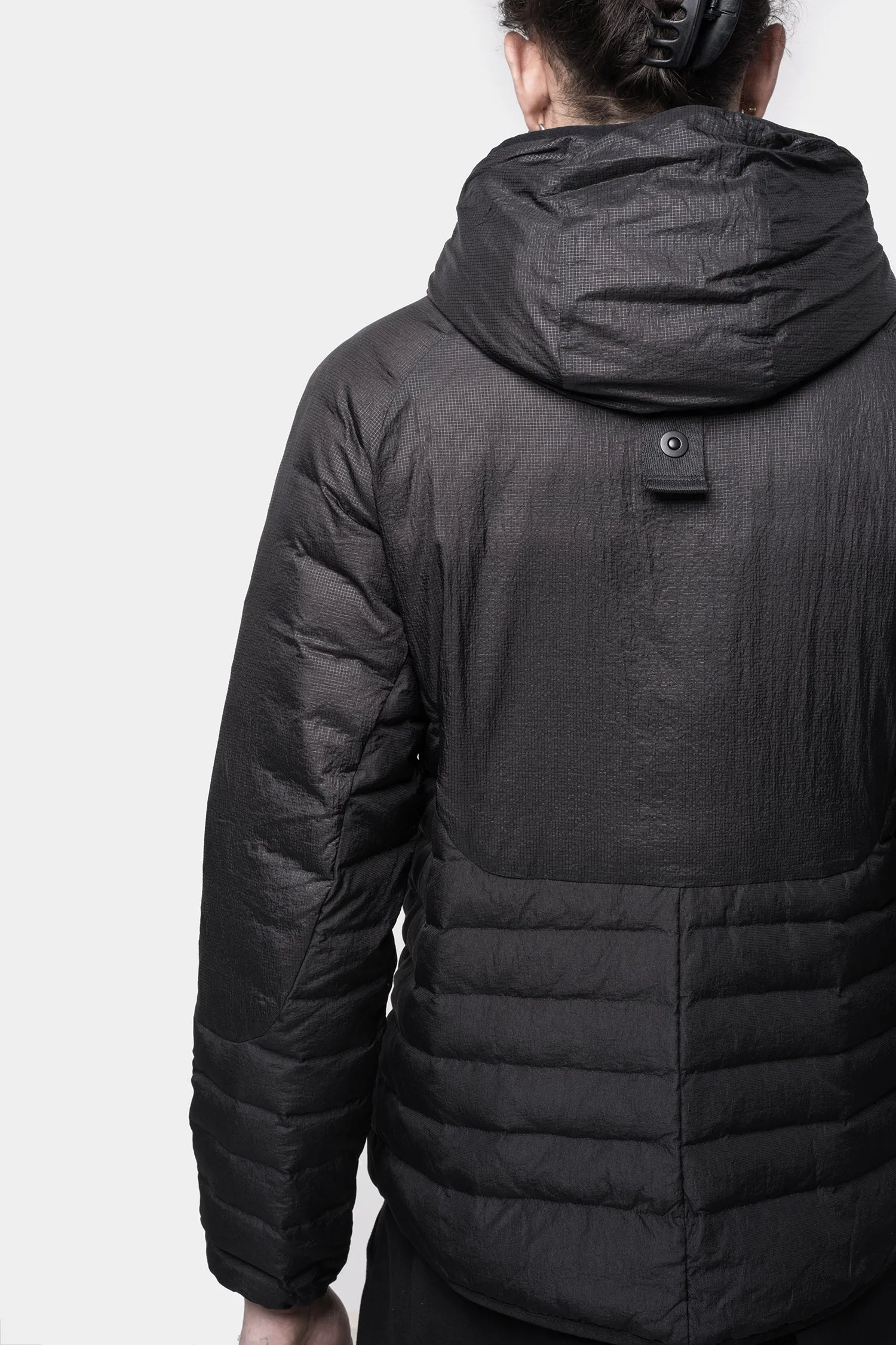 Lightweight down puffer jacket