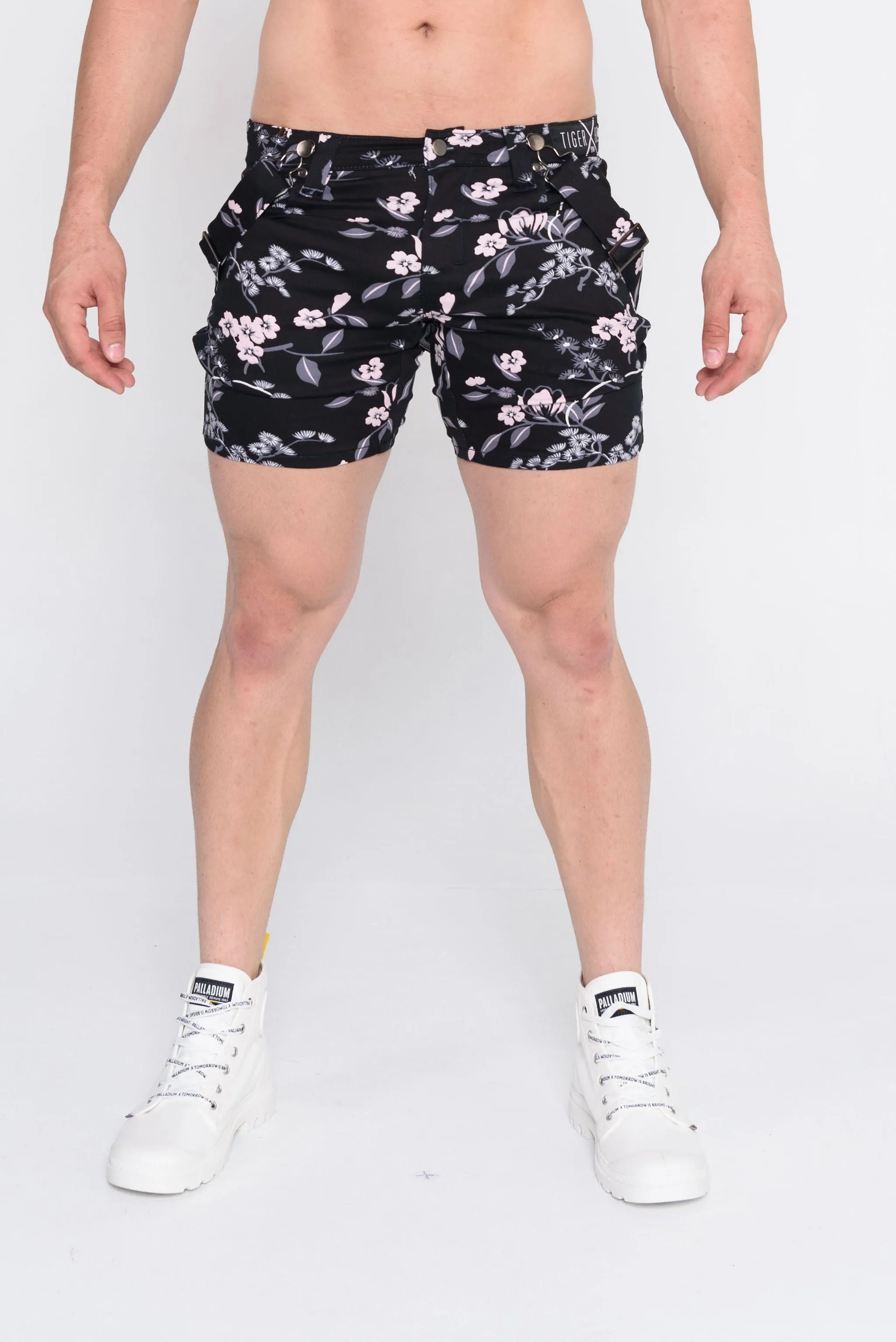 Luq Black Blossom Short