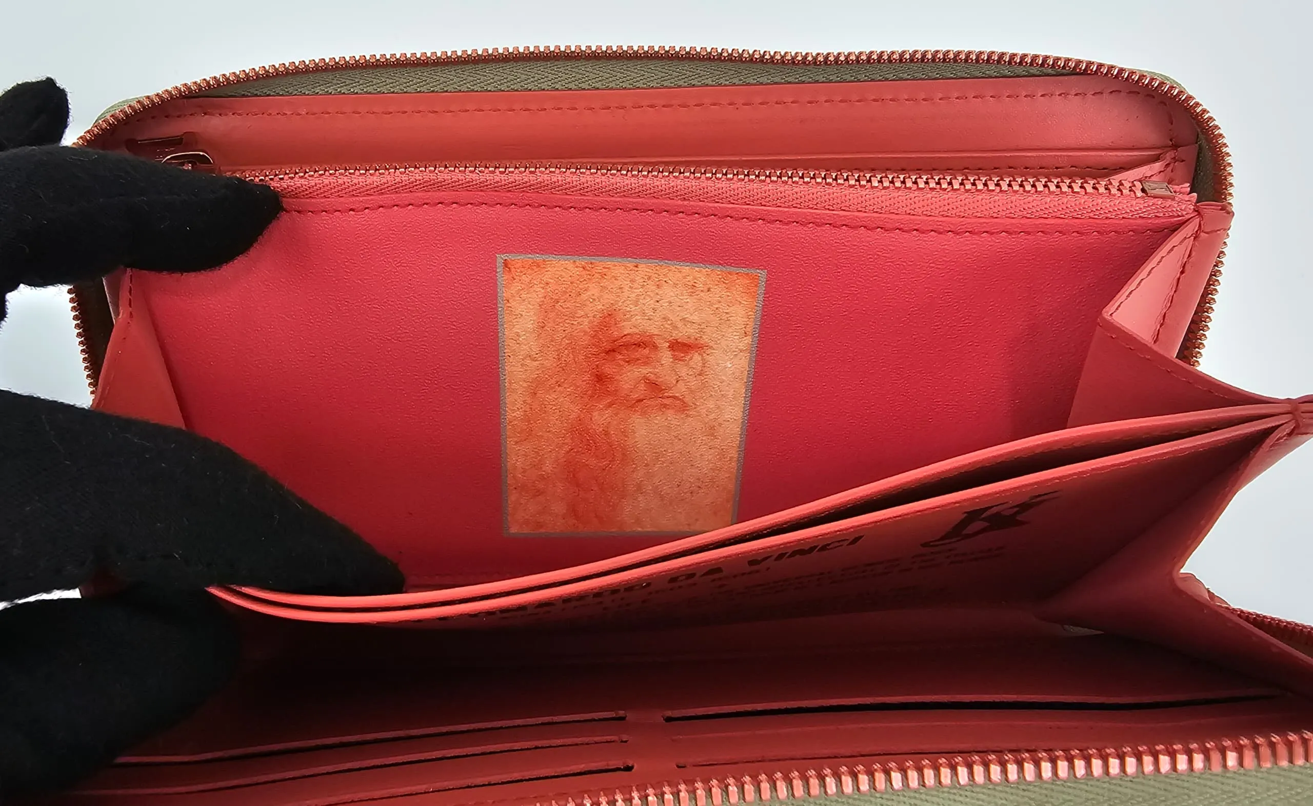 Masters Da Vinci Zippy Wallet