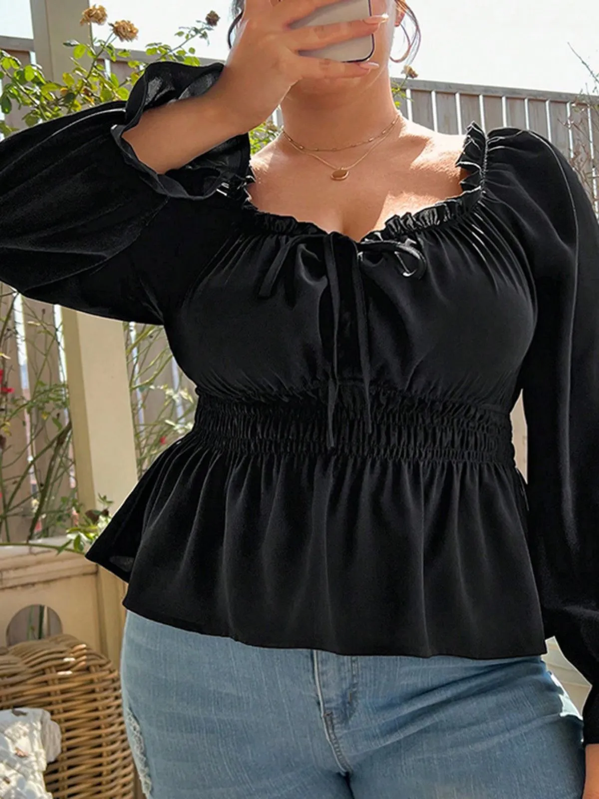 [Plus Size] Black 1950s Solid Square Neck Ruffle Blouse