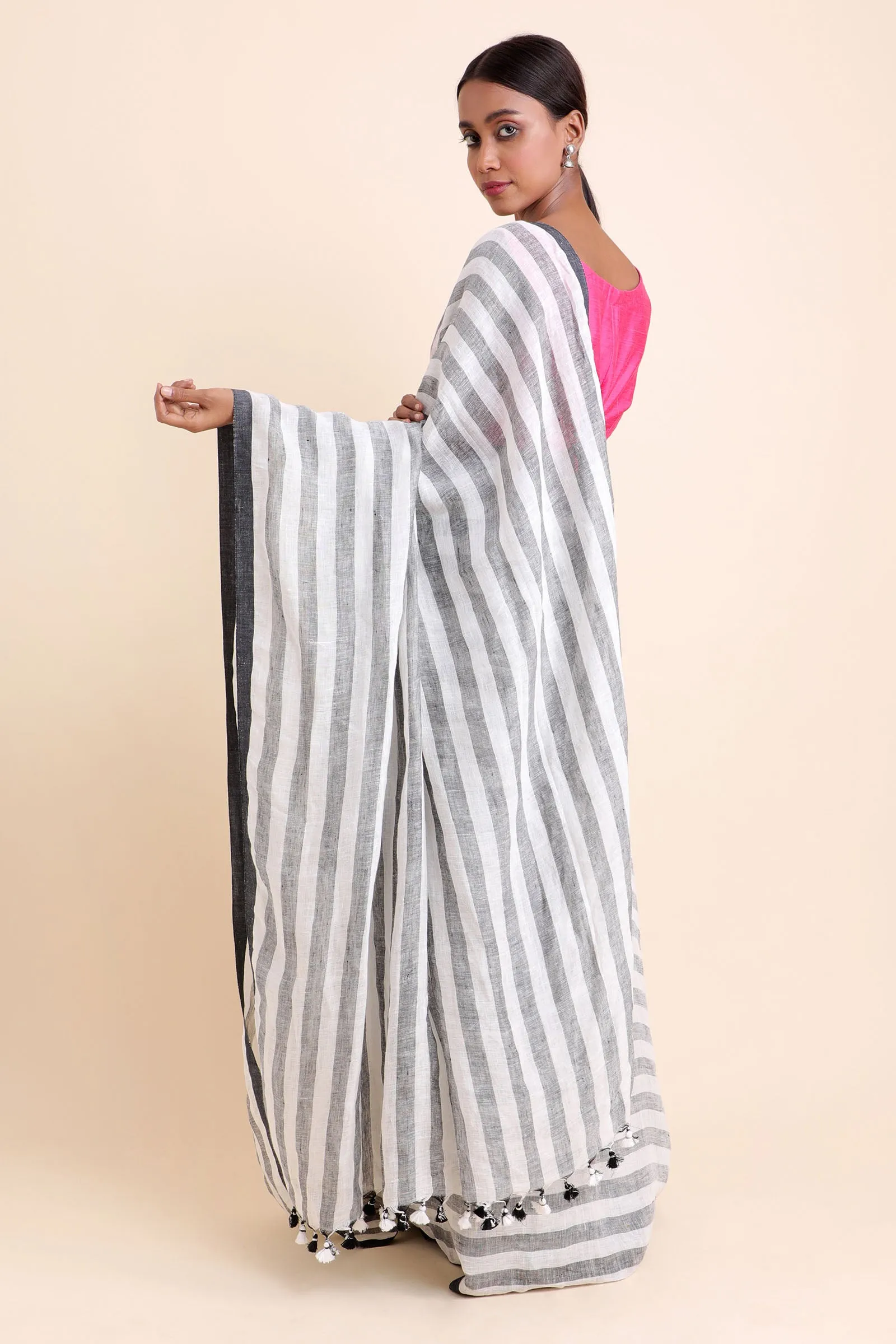 Saanjh Linen Saree