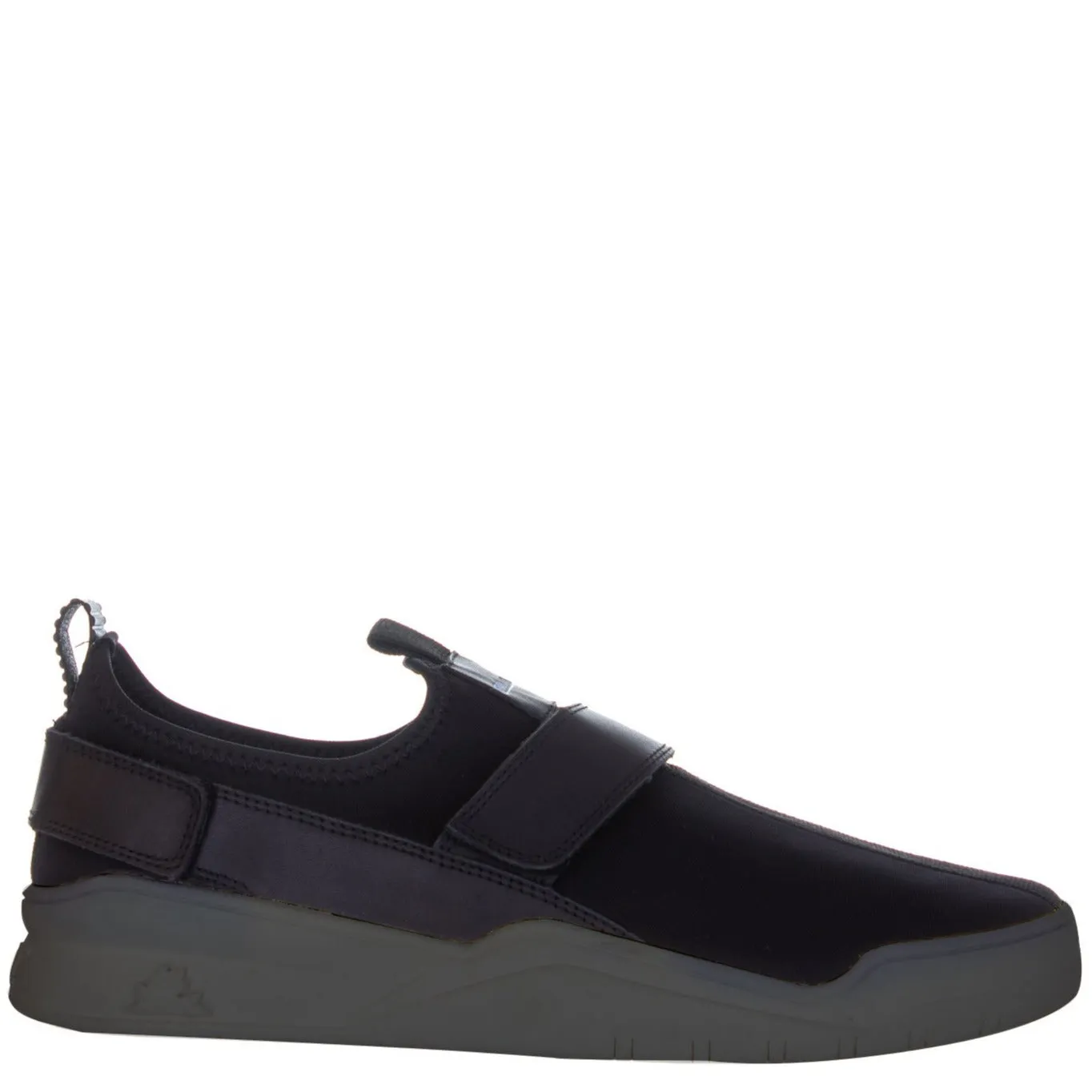 Yale Men's Slip-On Sneaker